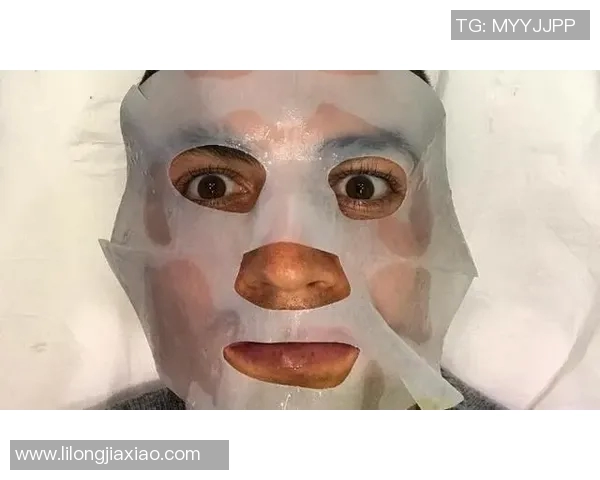 足球明星推荐的护肤面膜使用心得与效果分享
